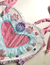 将图片加载到图库查看器,Grandma’s Love Corset