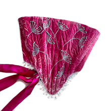 Load image into Gallery viewer, Strapless Silk Wrap Corset