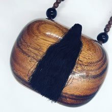 Load image into Gallery viewer, Vintage Timmy Woods Shoulder Bag