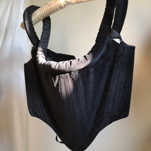 Load image into Gallery viewer, Black Velvet Puff Corset