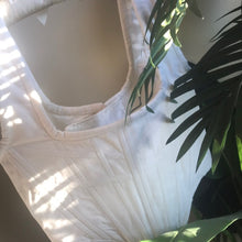 Load image into Gallery viewer, White Velvet Piping Corset