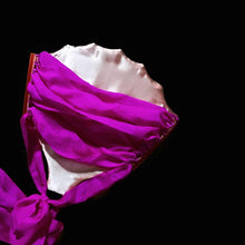 Load image into Gallery viewer, Strapless sea shell silk wrap corset