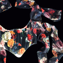将图片加载到图库查看器,Rococo Still Life Velvet Corset