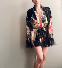 Load image into Gallery viewer, VENUS RTW: Vera Velvet Kimono Robe