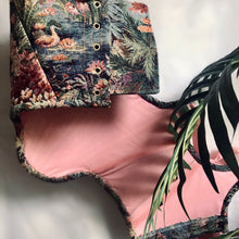 将图片加载到图库查看器,Tropical Marie Antoinette Scenery Corset