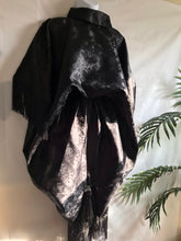 Load image into Gallery viewer, Black Floral Fringe Caftan