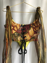 Load image into Gallery viewer, Vintage Japanese Tapestry Overbust