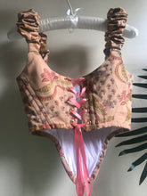Load image into Gallery viewer, Peachy Baroque Scrunch Corset