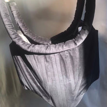 Load image into Gallery viewer, Black Velvet Puff Corset