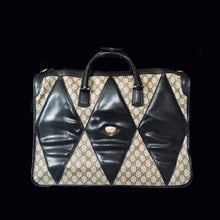 将图片加载到图库查看器，Vintage Gucci Weekender Bag

