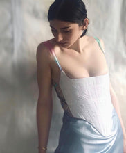 Cargar imagen en el visor de la galería, Strapless sea shell silk wrap corset
