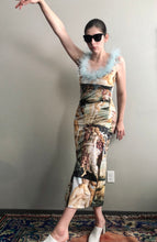 Cargar imagen en el visor de la galería, VENUS RTW: Venus Feather Tube Dress
