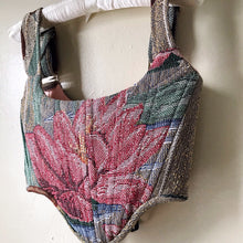 Cargar imagen en el visor de la galería, Upcycled Lotus Blanket Corset
