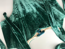 Load image into Gallery viewer, Silk Velvet Ballet Corset
